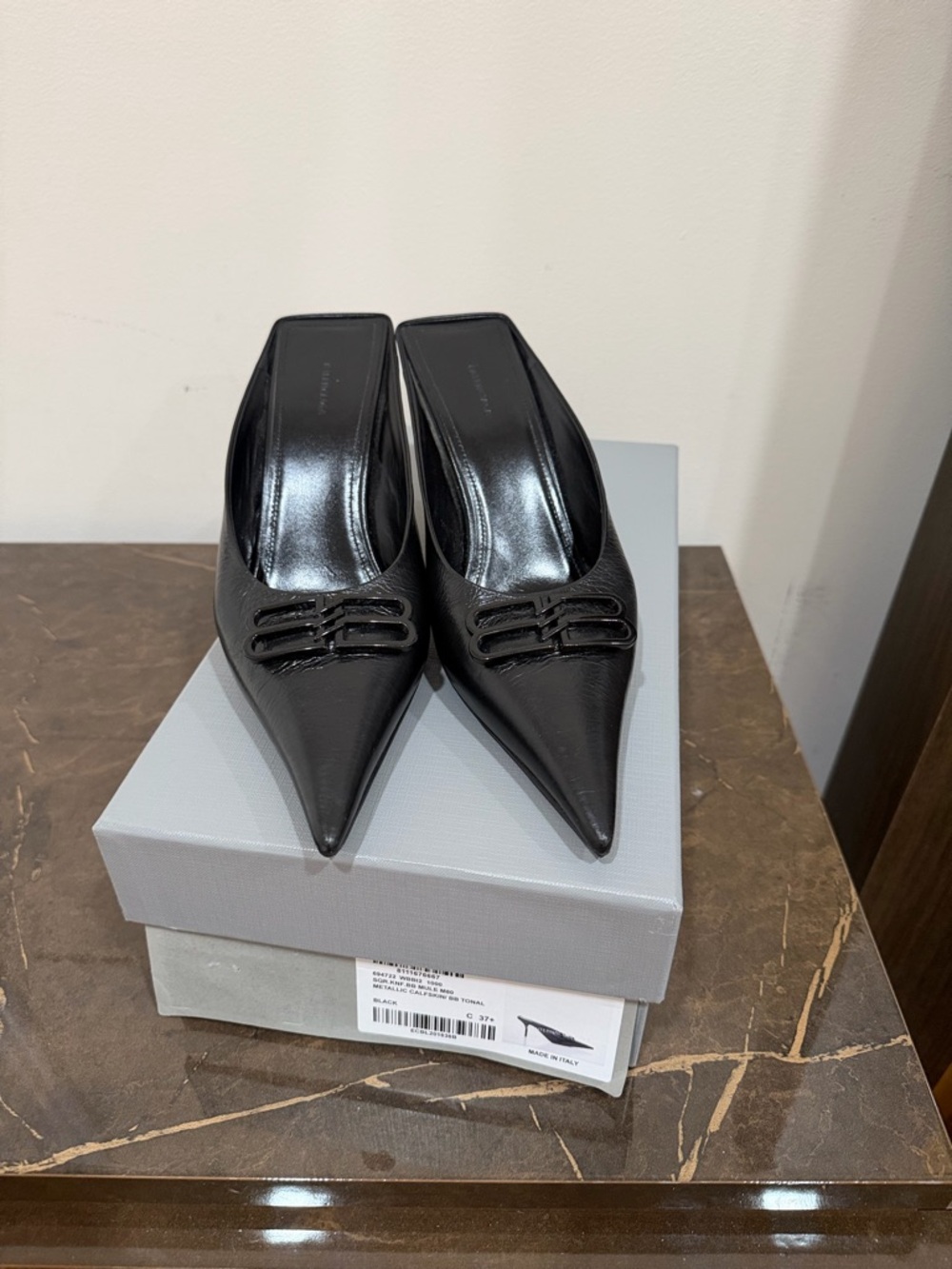 Balenciaga Black Pointed-Toe Leather Mules